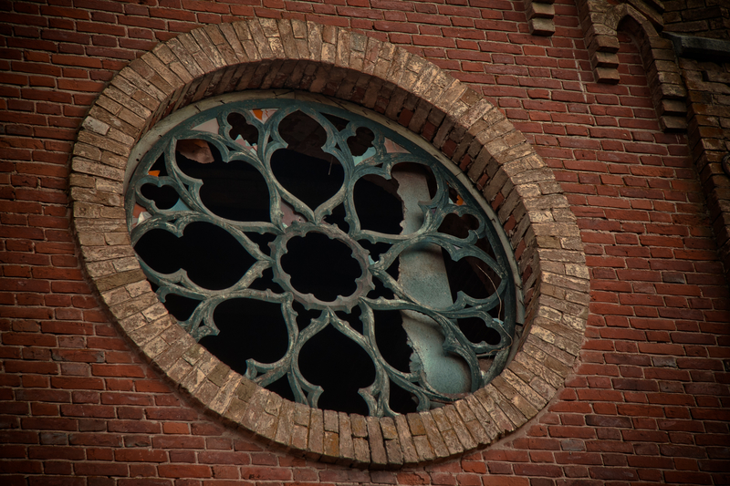 restoration of a circular stained glass window